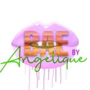 Meet your Posher, Angelique